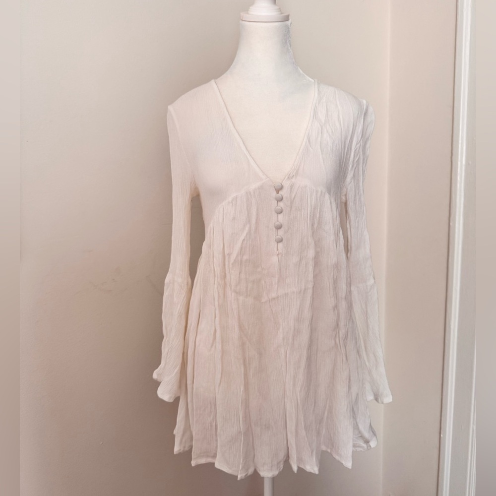 White Long Sleeve Bell Sleeve Dress